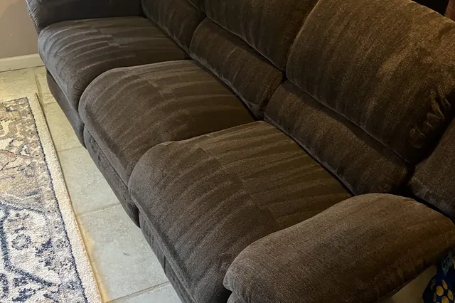 Living room sofa, customer photo from Fresh's Google profile